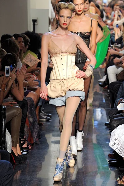 Look 62